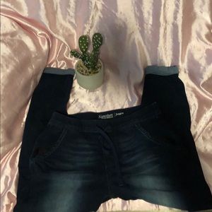 Levi’s Jogger Jeans
